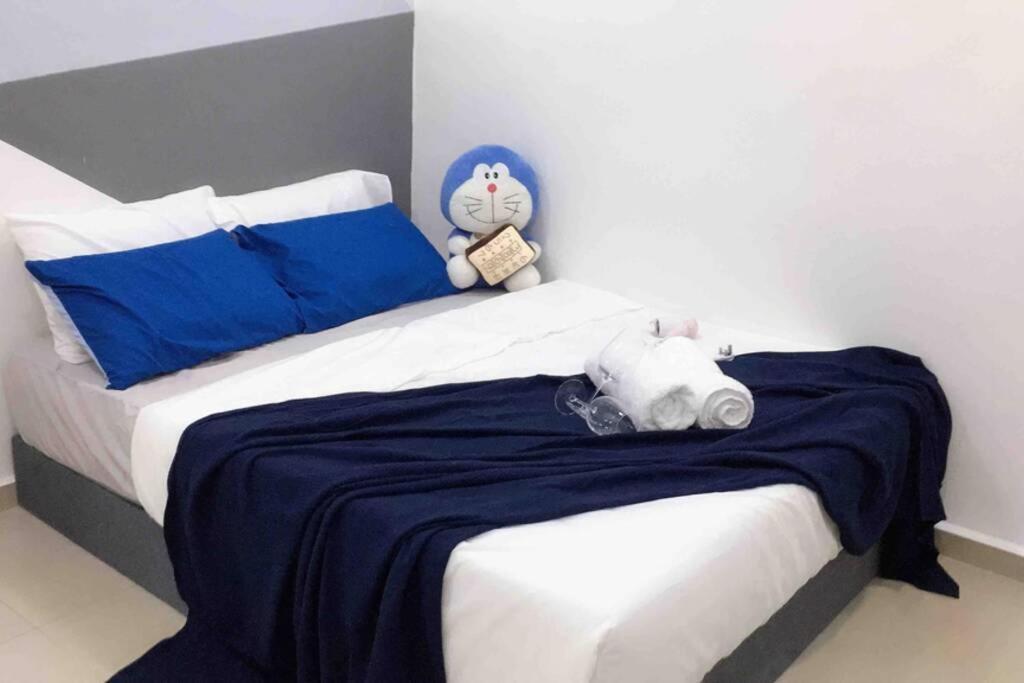 22Pax :Taman Pelangi Party House Nearby Midvelly Villa Johor Bahru Kültér fotó