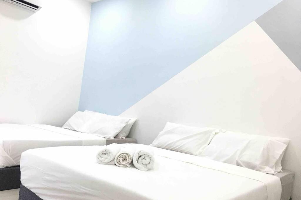 22Pax :Taman Pelangi Party House Nearby Midvelly Villa Johor Bahru Kültér fotó